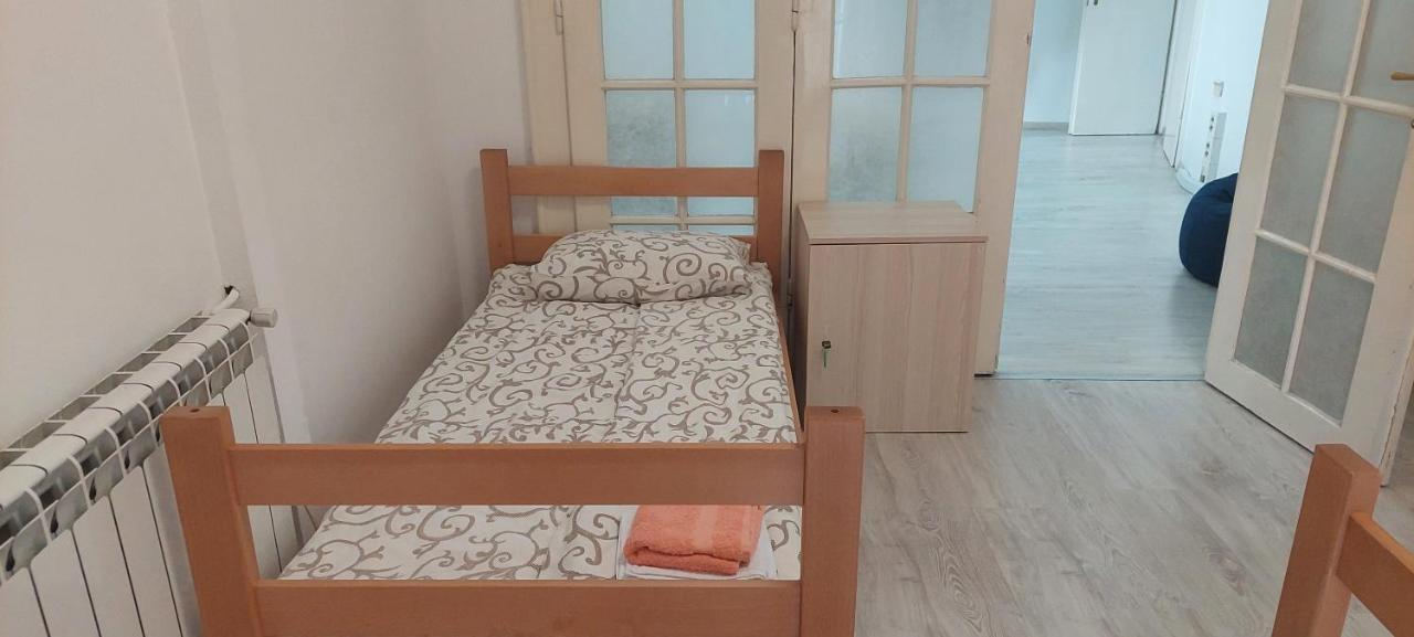 Belgrade Backpackers Home Exterior photo